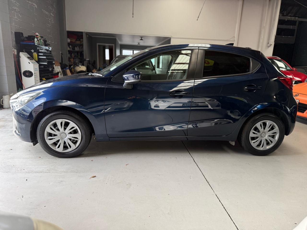 2017 Mazda Demio