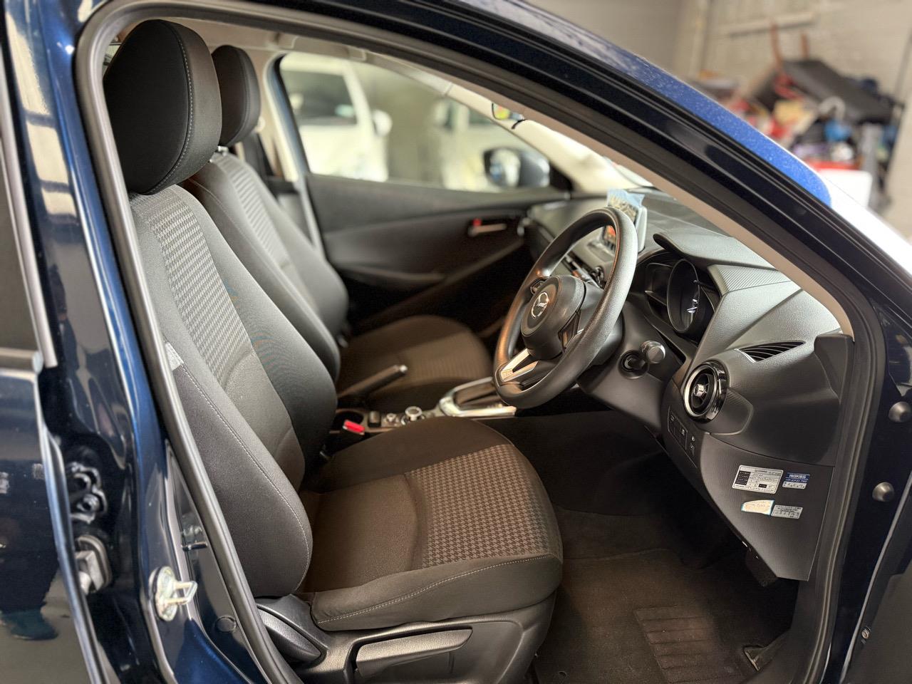 2017 Mazda Demio