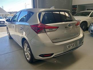 2018 Toyota Corolla - Thumbnail