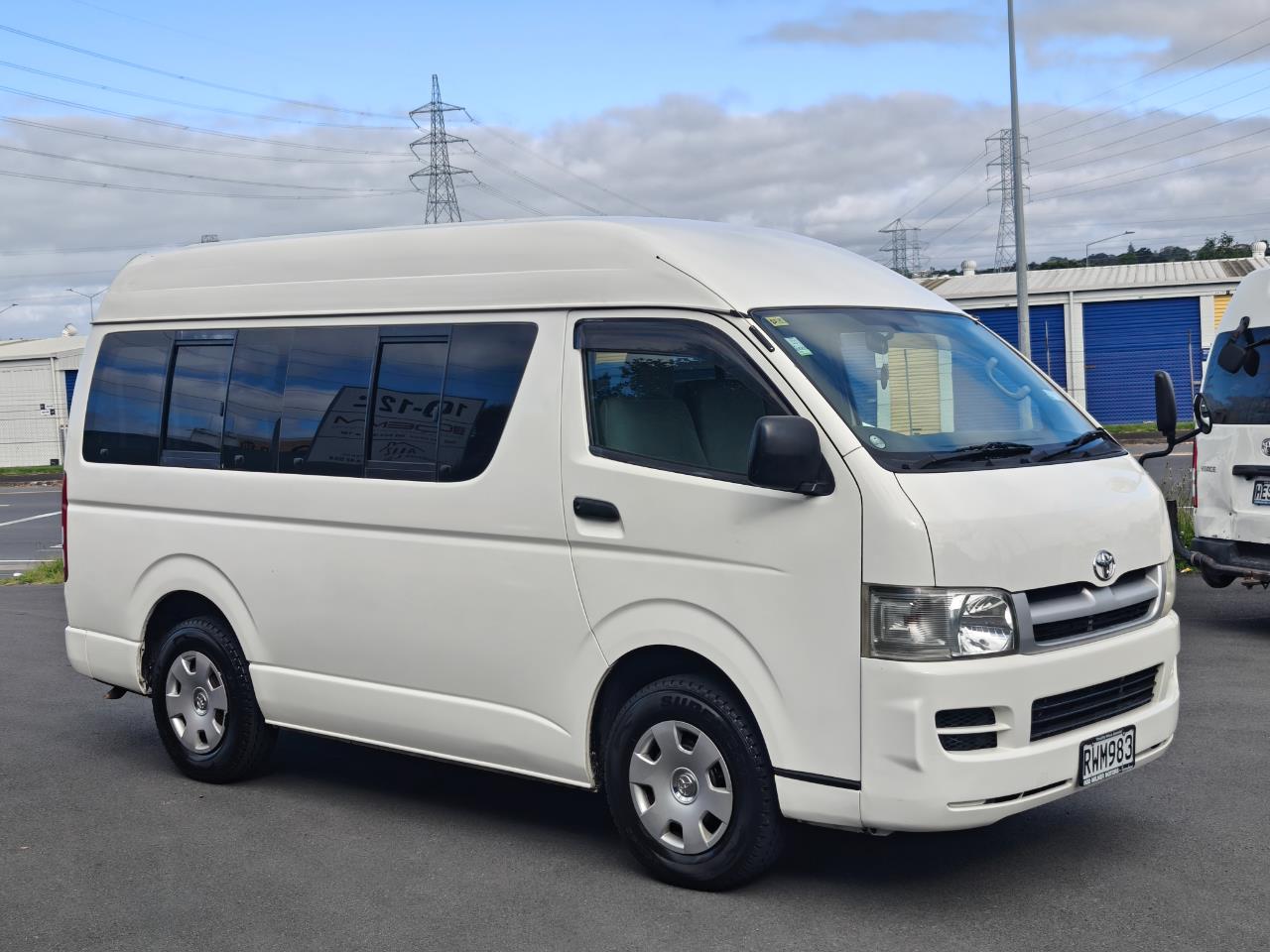 2006 Toyota Hiace