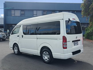 2006 Toyota Hiace - Thumbnail