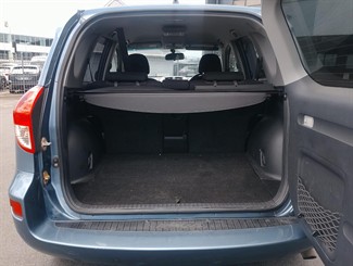 2006 Toyota RAV4 - Thumbnail