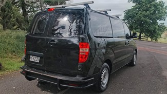 2019 Hyundai iLOAD - Thumbnail