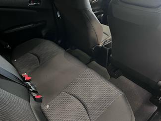 2017 Toyota Prius - Thumbnail