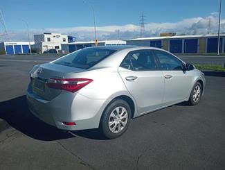 2017 Toyota Corolla - Thumbnail