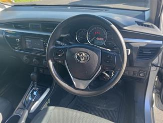 2017 Toyota Corolla - Thumbnail