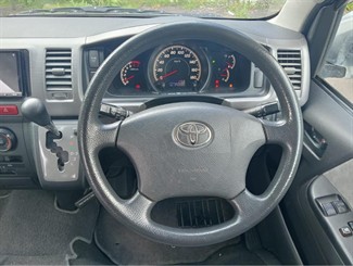 2009 Toyota Hiace - Thumbnail