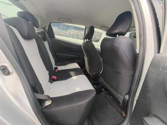 2007 Toyota YARIS - Thumbnail