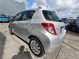 2007 Toyota YARIS - Thumbnail