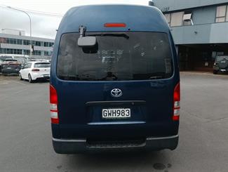 2006 Toyota Hiace - Thumbnail