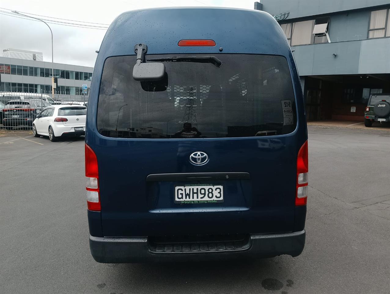 2006 Toyota Hiace