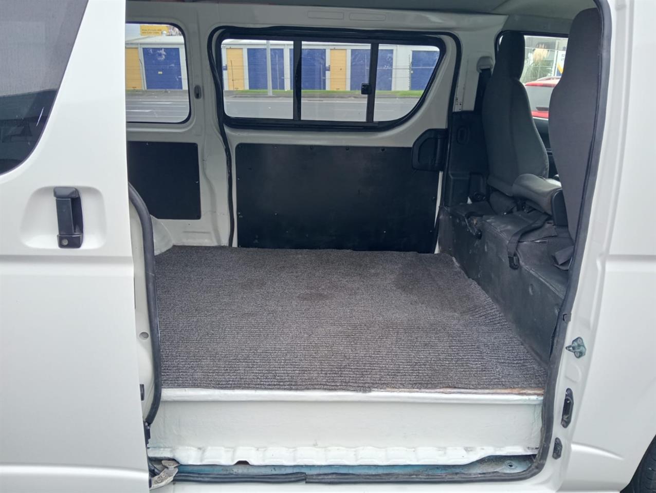 2012 Toyota Hiace