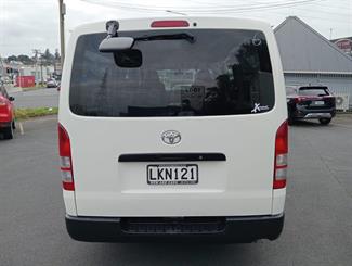 2012 Toyota Hiace - Thumbnail
