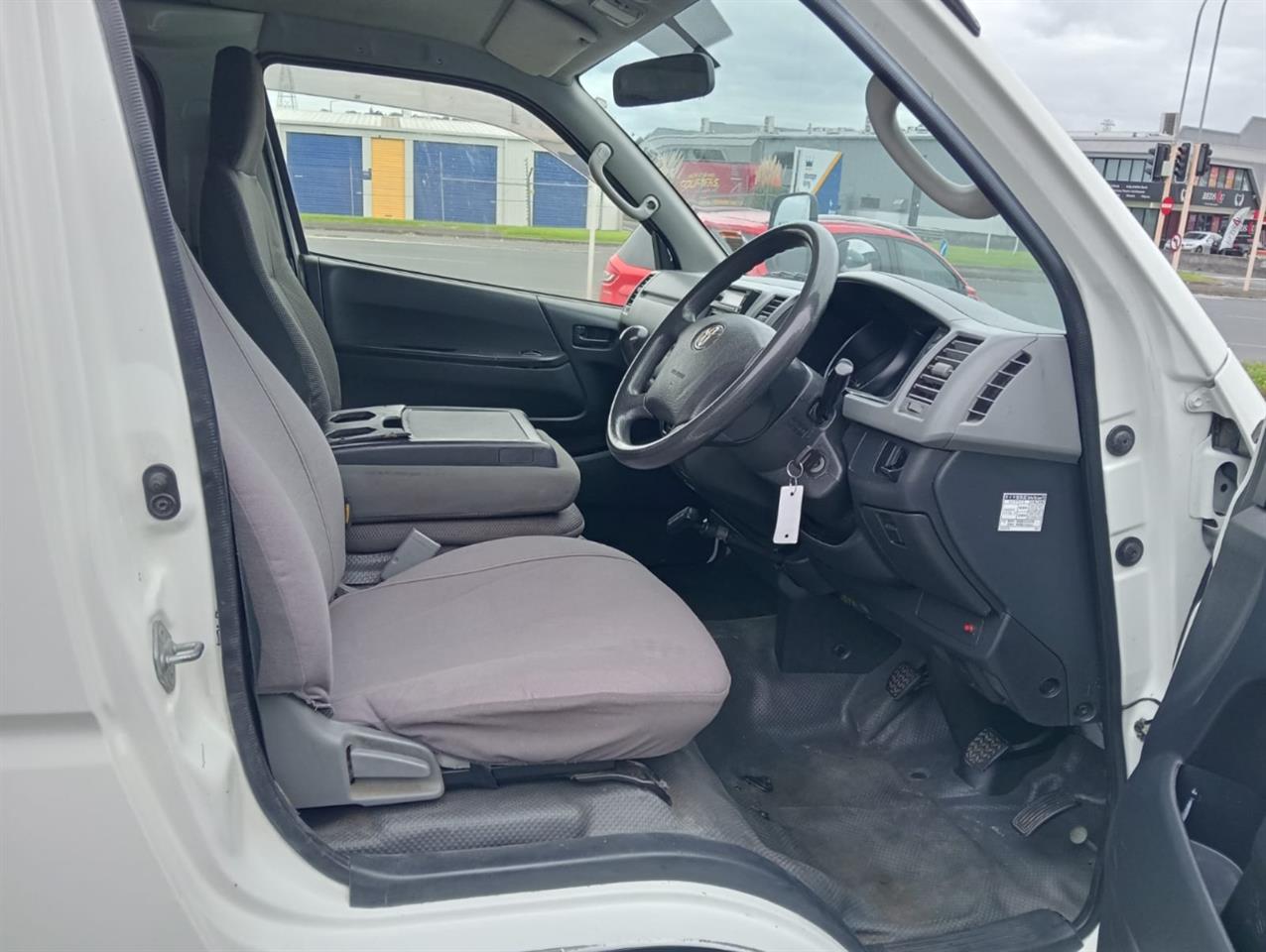 2012 Toyota Hiace