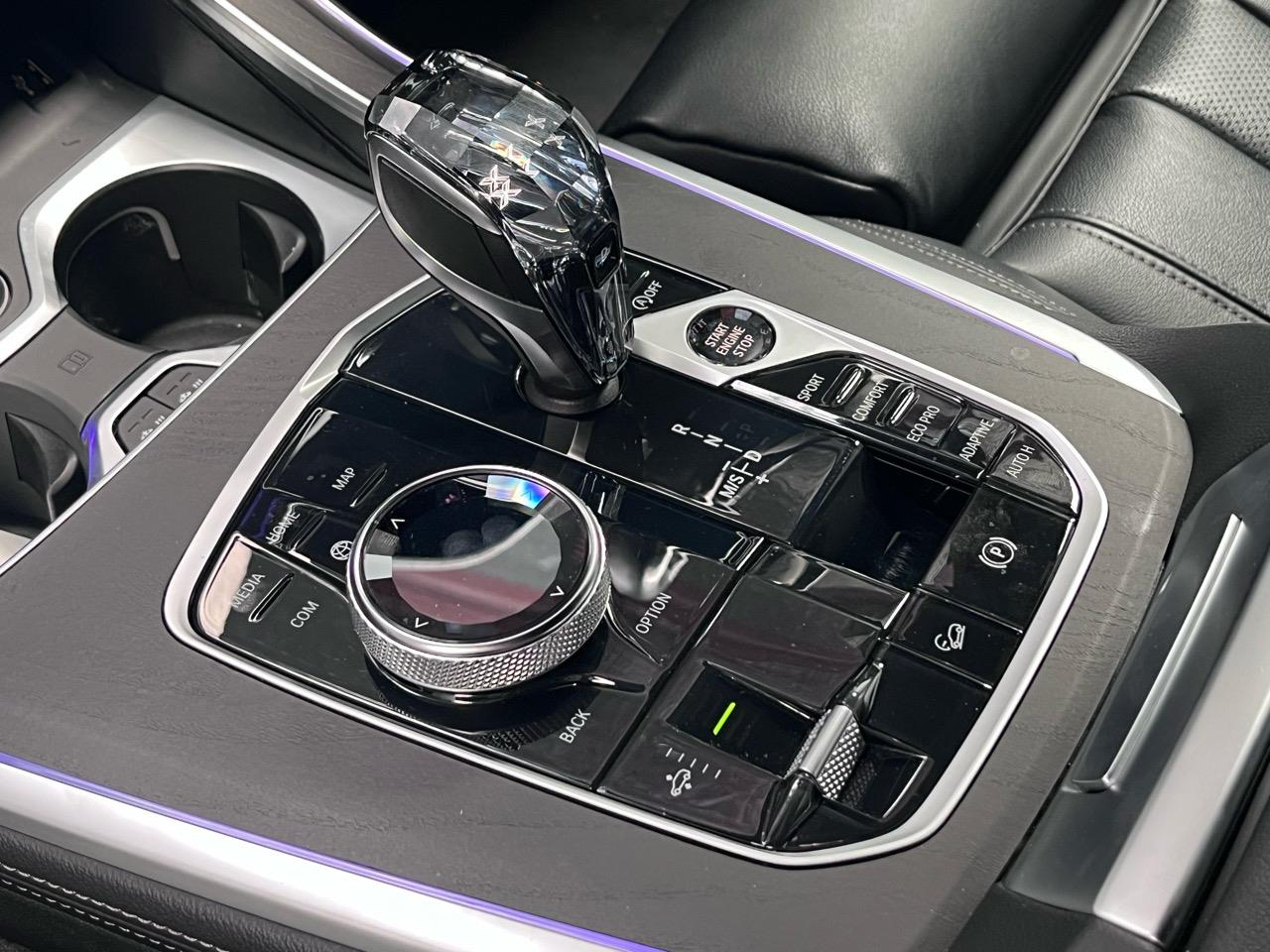 2021 BMW X7