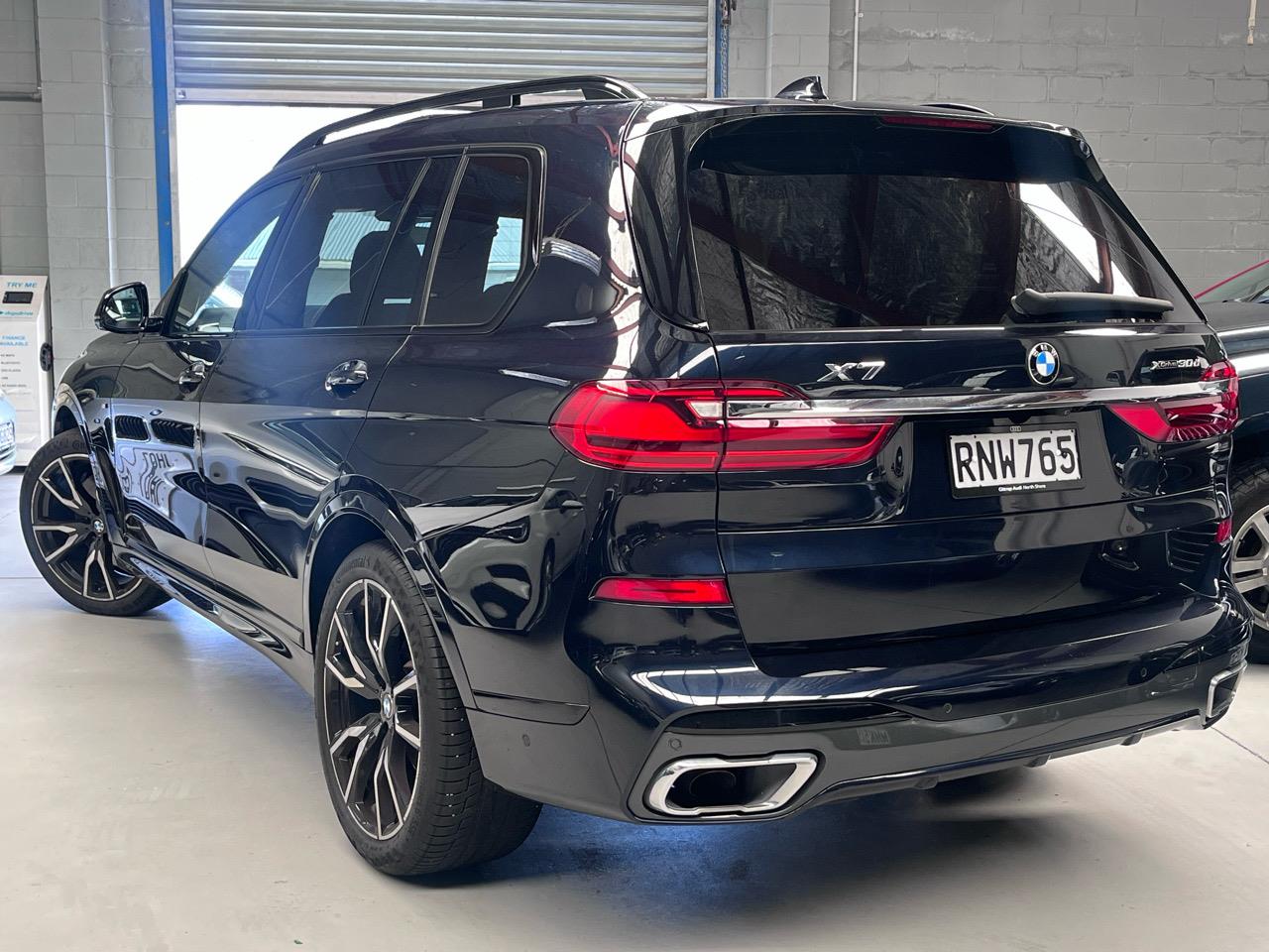 2021 BMW X7