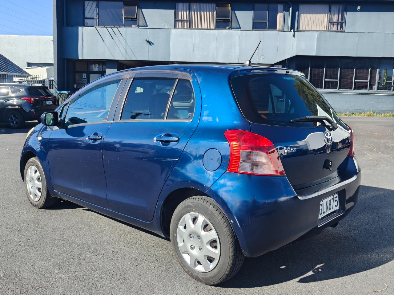 2006 Toyota Vitz