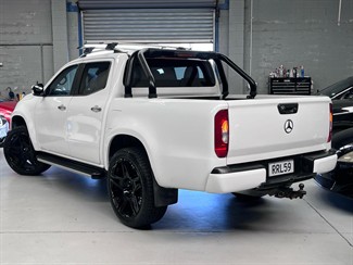 2018 Mercedes-Benz X-Class - Thumbnail