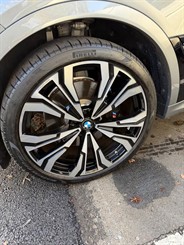 2024 BMW X7 - Thumbnail