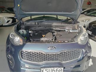 2017 Kia Sportage - Thumbnail