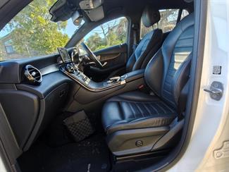 2018 Mercedes-Benz GLC 250 - Thumbnail