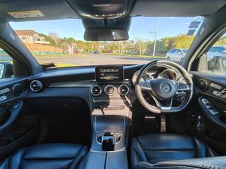 2018 Mercedes-Benz GLC 250 - Thumbnail