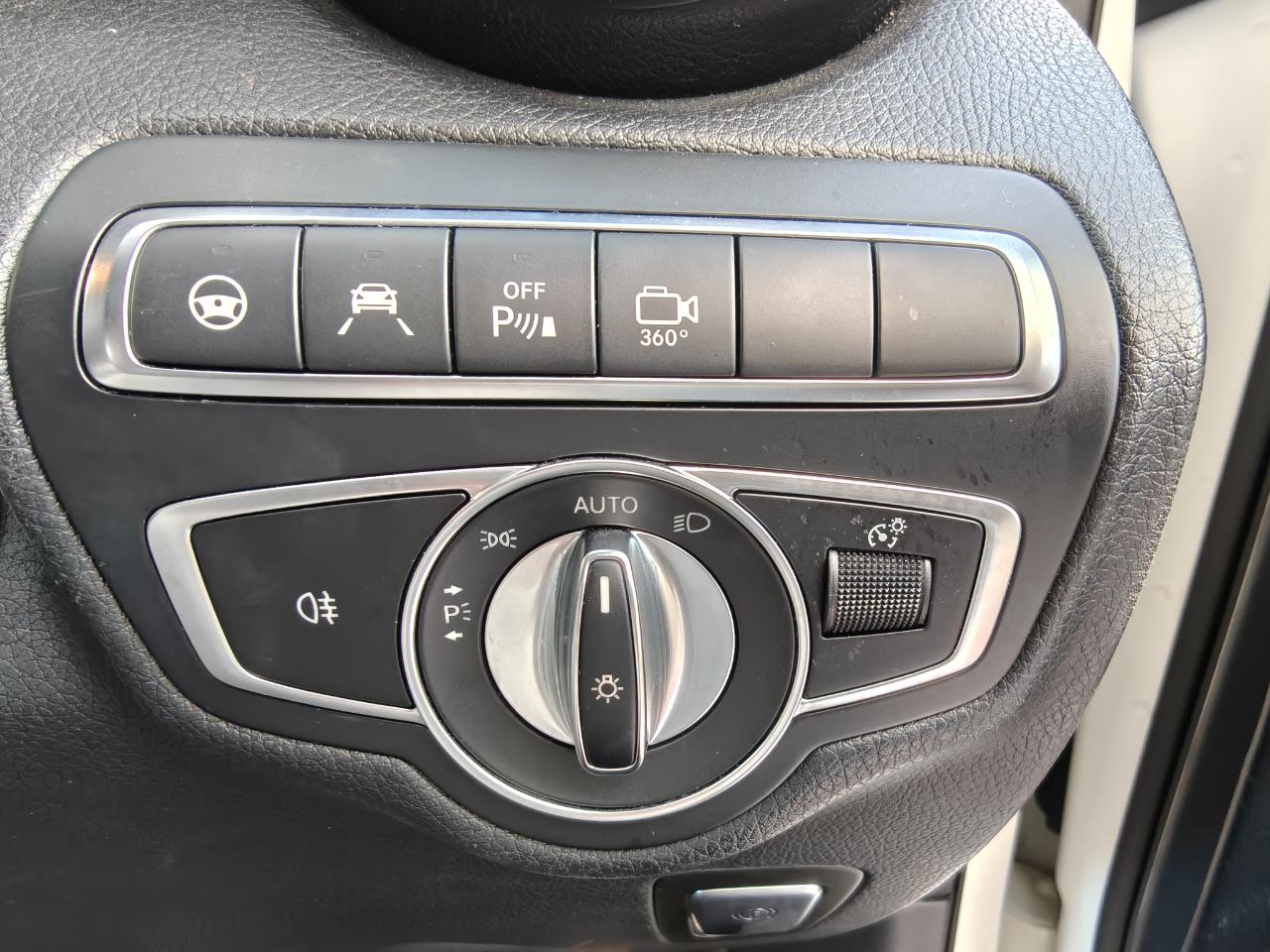 2018 Mercedes-Benz GLC 250