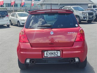2008 Suzuki Swift - Thumbnail