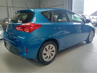 2012 Toyota Corolla - Thumbnail