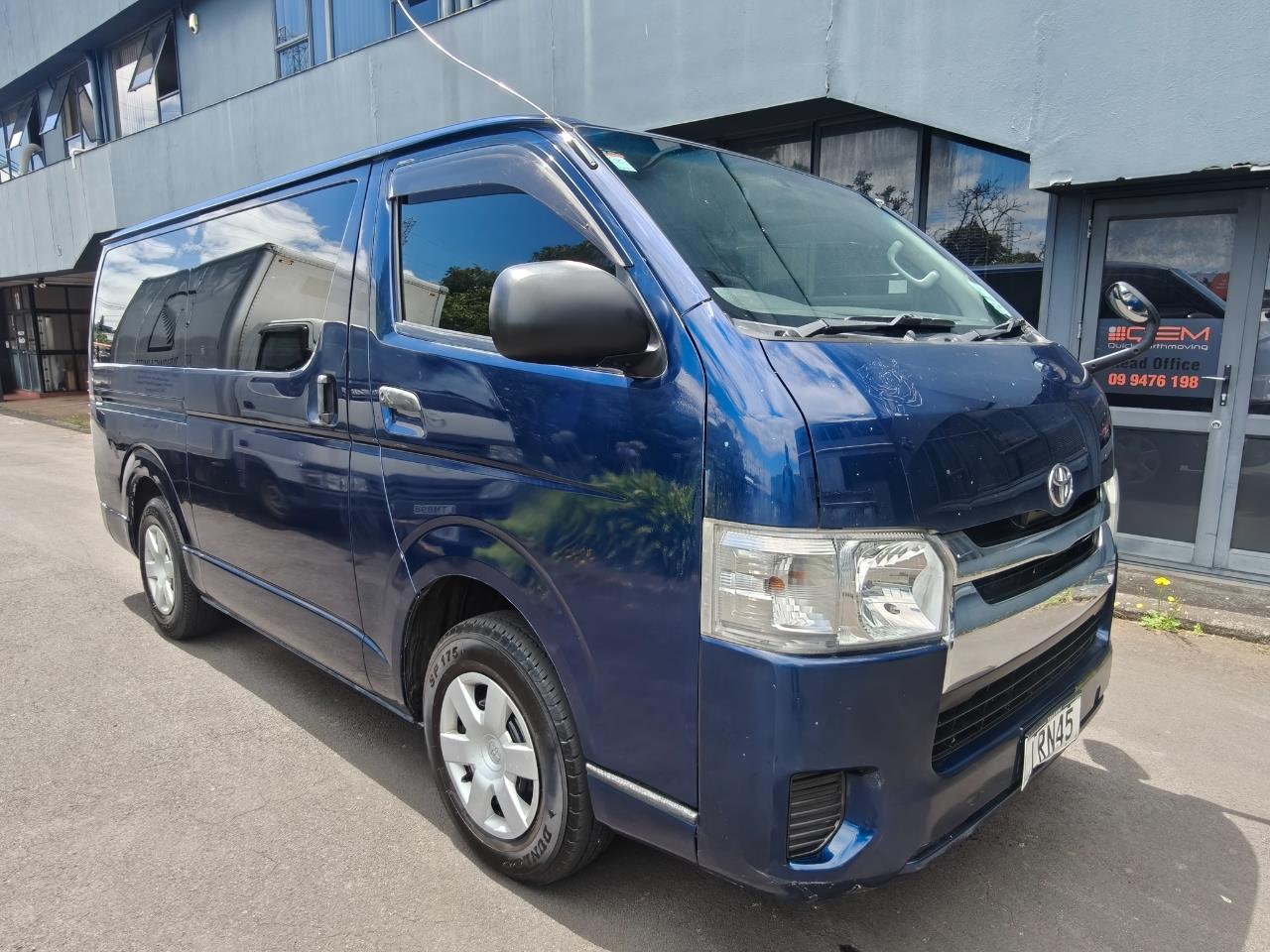 2015 Toyota Hiace