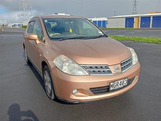 2008 Nissan Tiida - Thumbnail