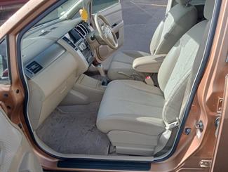 2008 Nissan Tiida - Thumbnail