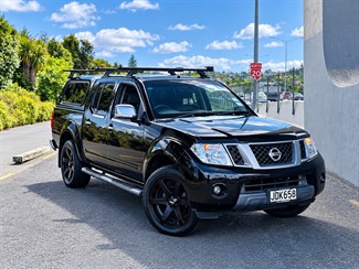 2015 Nissan Navara - Thumbnail