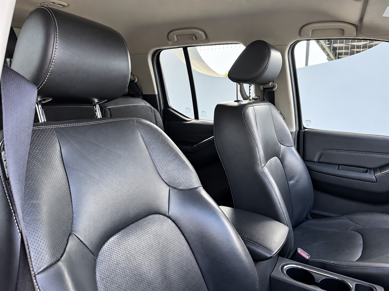 2015 Nissan Navara