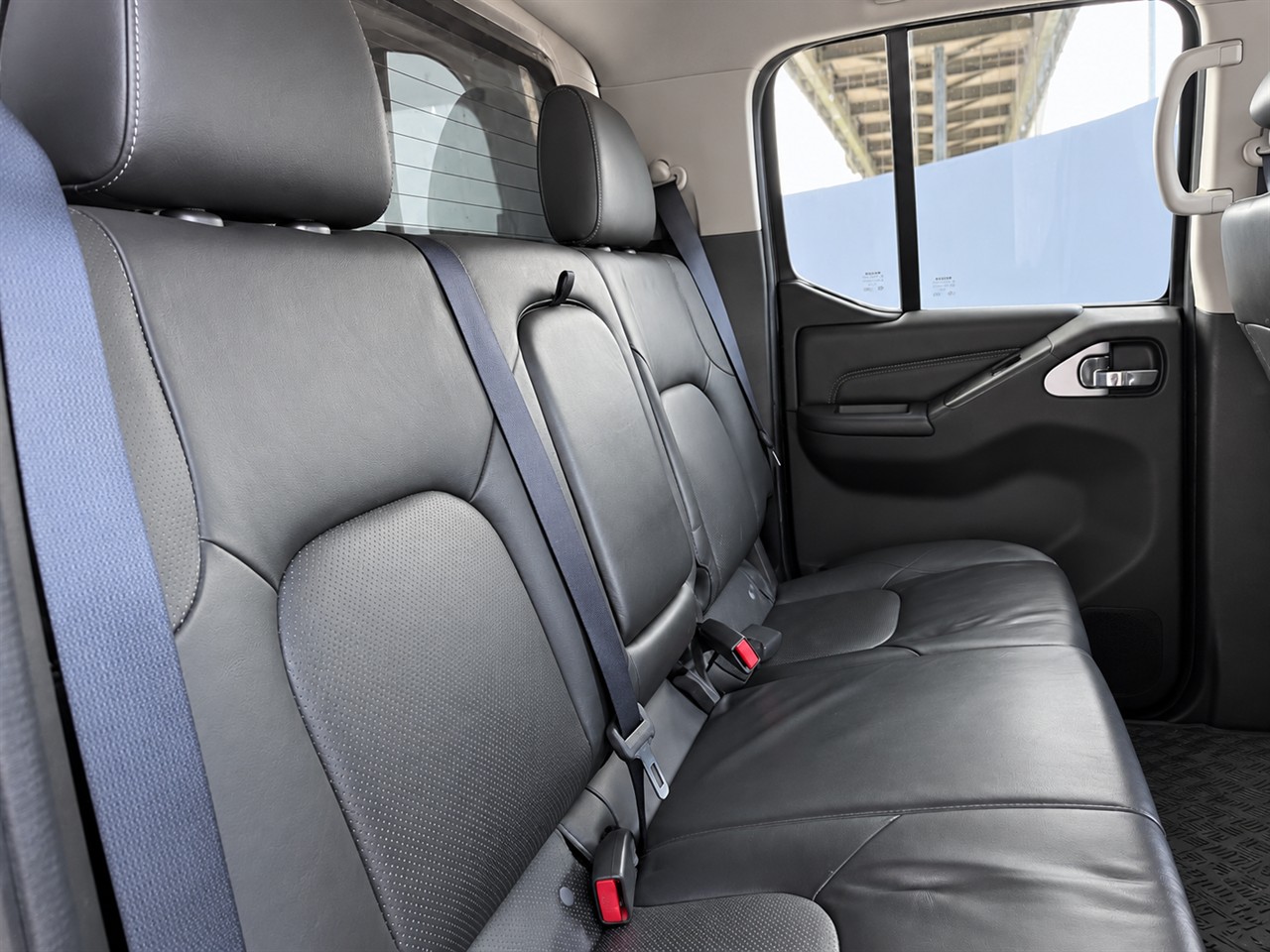 2015 Nissan Navara