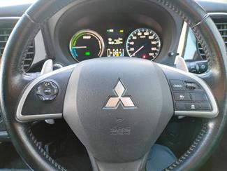 2014 Mitsubishi Outlander - Thumbnail