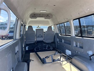 2009 Toyota Hiace - Thumbnail