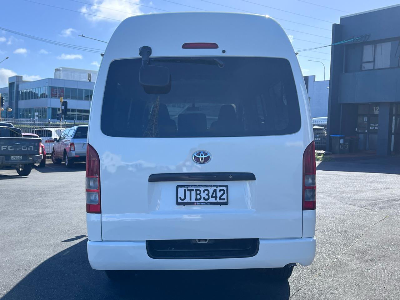 2009 Toyota Hiace