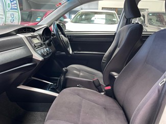 2016 Toyota Corolla - Thumbnail