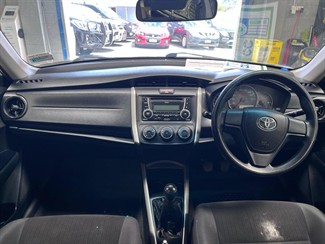 2016 Toyota Corolla - Thumbnail