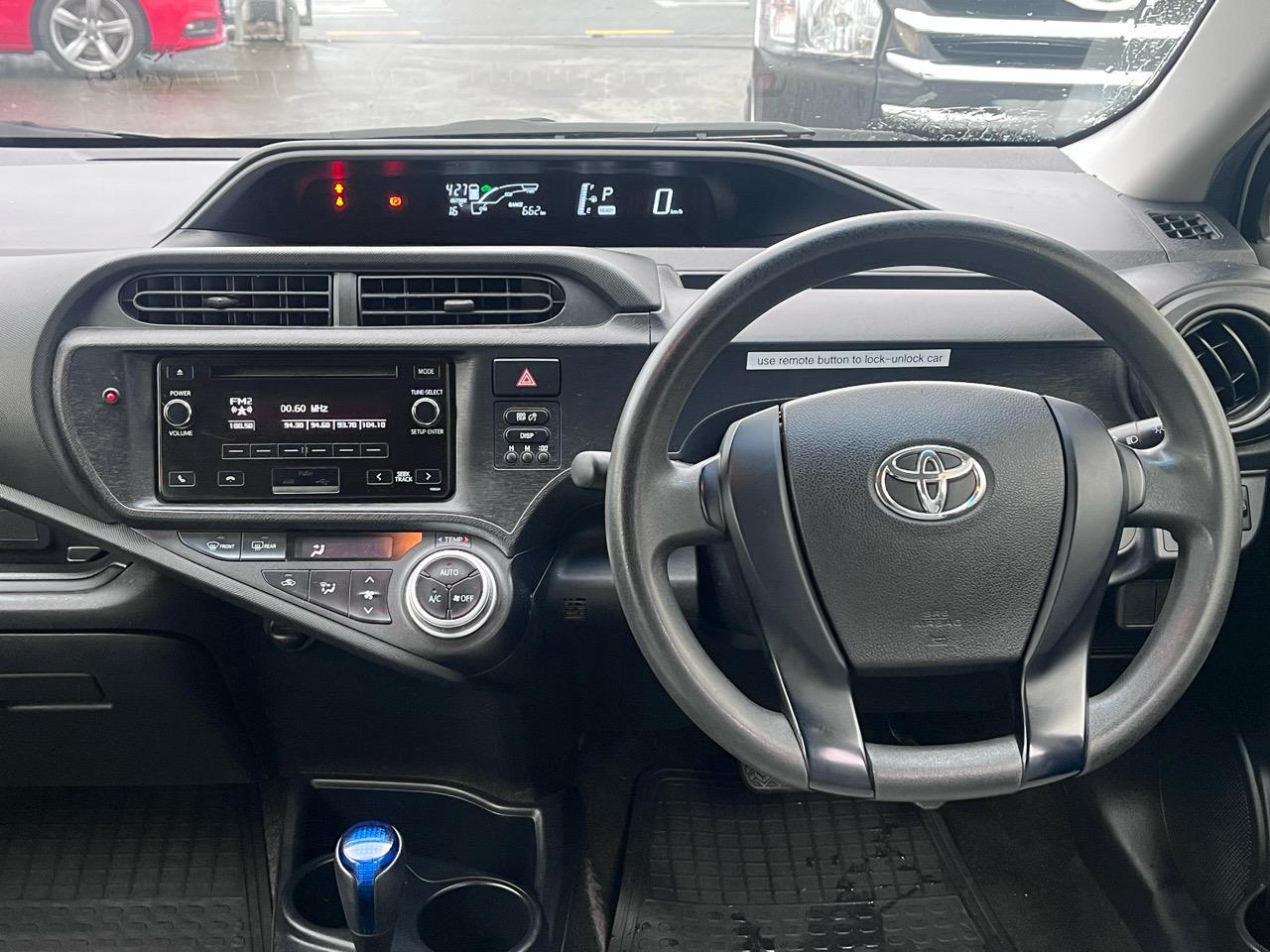 2016 Toyota Aqua