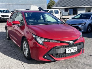 2018 Toyota Corolla - Thumbnail