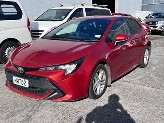 2018 Toyota Corolla - Thumbnail