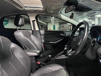 2017 Ford Focus - Thumbnail