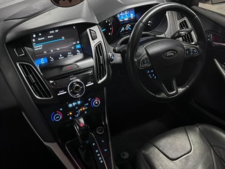 2017 Ford Focus - Thumbnail