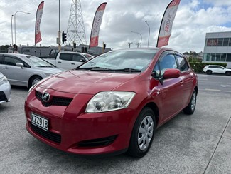 2012 Toyota Auris - Thumbnail