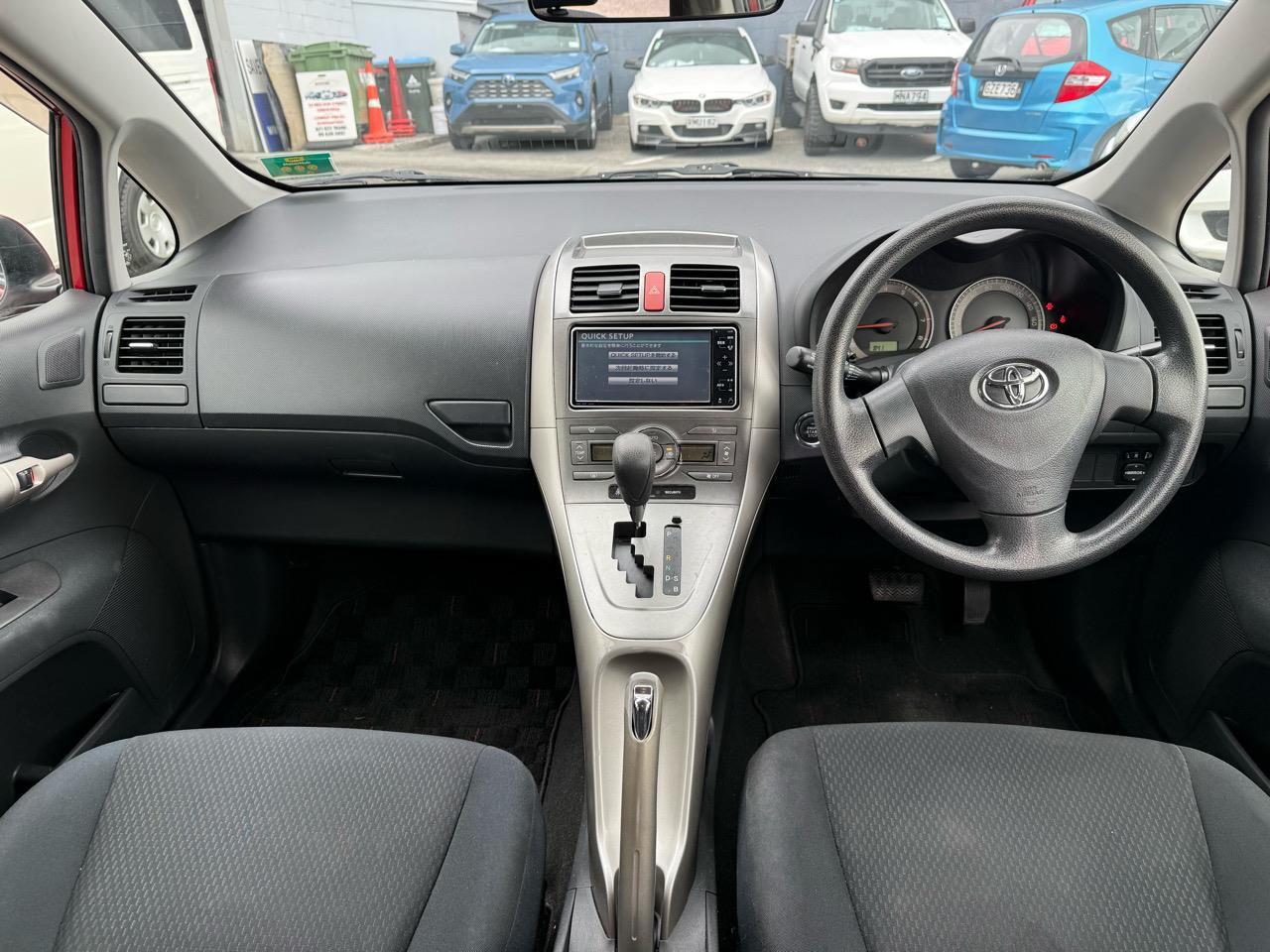2012 Toyota Auris