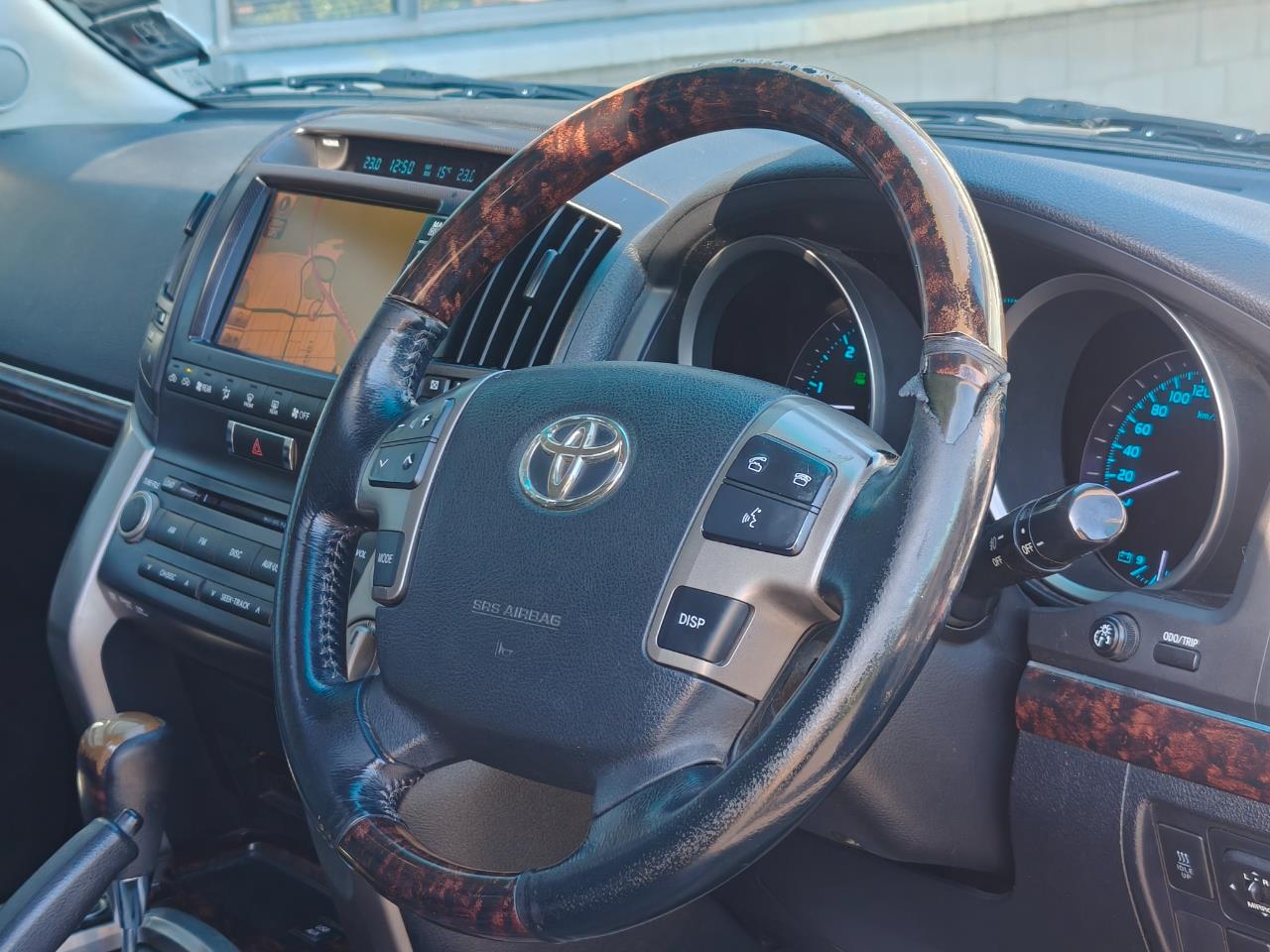 2010 Toyota Land Cruiser