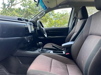 2018 Toyota Hilux - Thumbnail