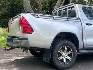 2018 Toyota Hilux - Thumbnail